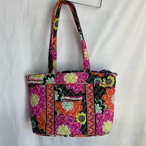 Vera Bradley Mandy Tote Bag in Ziggy Zinnia Floral Chevron Print Zip Closure
